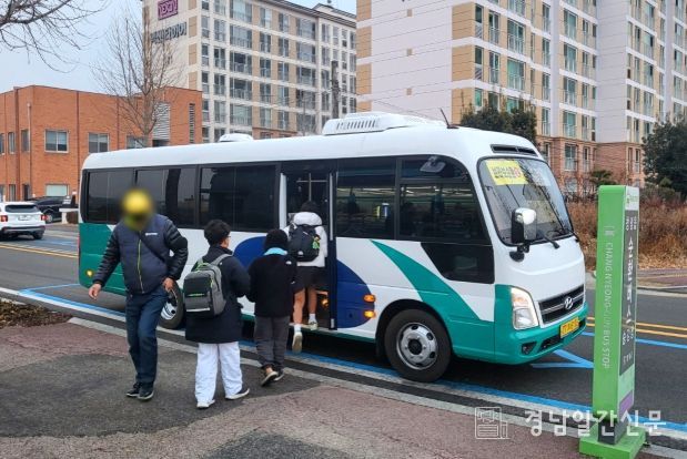 순환버스 탑승 전경