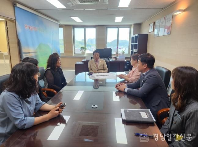 고성군 건강을 지키는 첫걸음 여성농업인 특수건강검진 신청하세요!