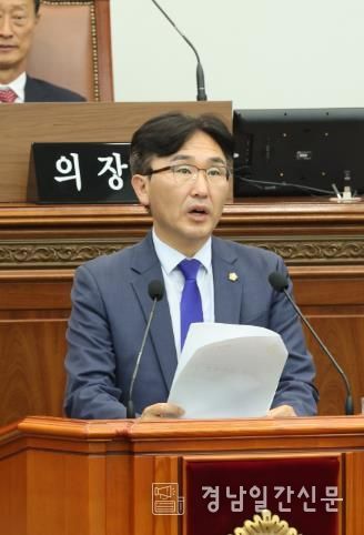 창원시의회 전홍표 의원“국화축제 양묘장 현대화 시급”