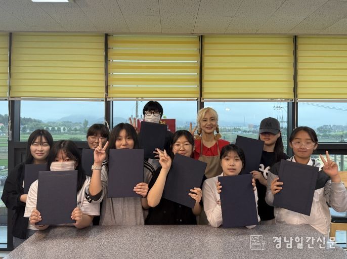 ” 청소년 열린강좌 ‘바리스타 자격증반’ 취득 성과