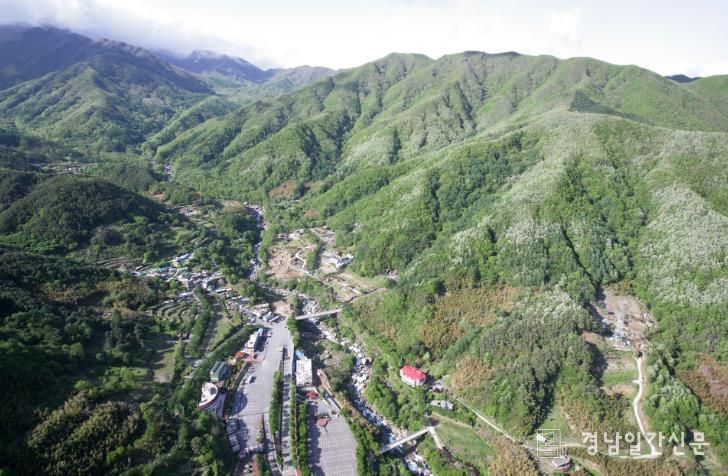 산청군 중산리 지리산 전경
