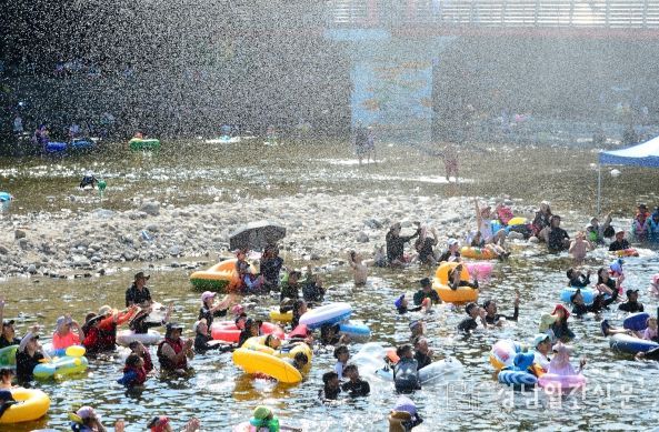 (거창군 수승대_국제연극제 워터밤)