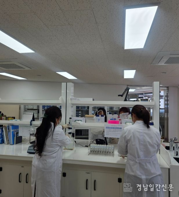 농업기술센터, 관내 농업인 대상 토양성분 분석 지원