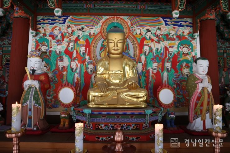 창원 성주사 석조지장보살삼존상