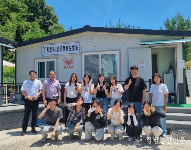 유기동물 산책, 견사 정비 등 생명존중 실천하는 현장 자원봉사