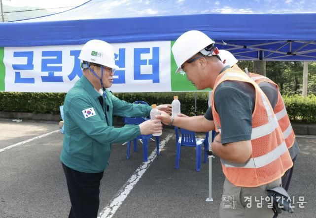 이승화 산청군수, 주요 건설사업 현장 점검 나서