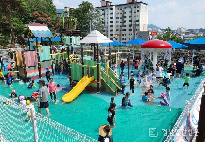 창녕군, 공원 내 어린이 물놀이장 2개소 7월 개장(창녕문화공원)