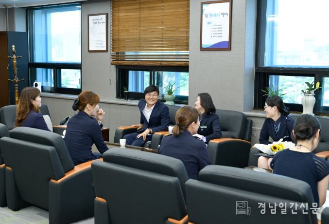 등하굣길 안전한 스쿨존 조성 녹색어머니회 표창장 수여