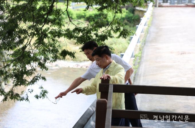 이상근 고성군수, 집중호우 피해 현장 방문