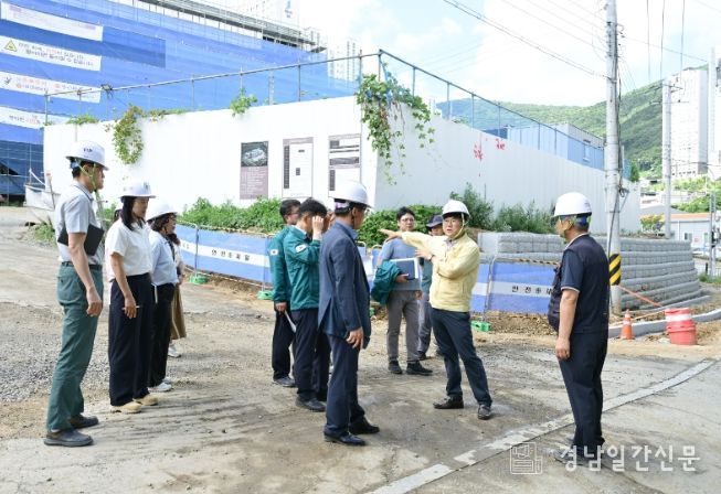 변광용 거제시장, 거제상문중학교 신설 공사현장 점검
