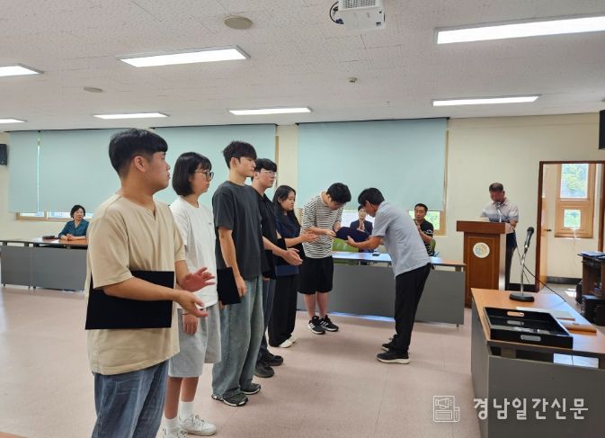 하동 북천면 이명장학재단, 장학금 600만 원 수여