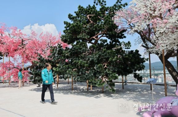 장금용 창원특례시장 권한대행, 빅트리·맘스프리존 현장 긴급 점검