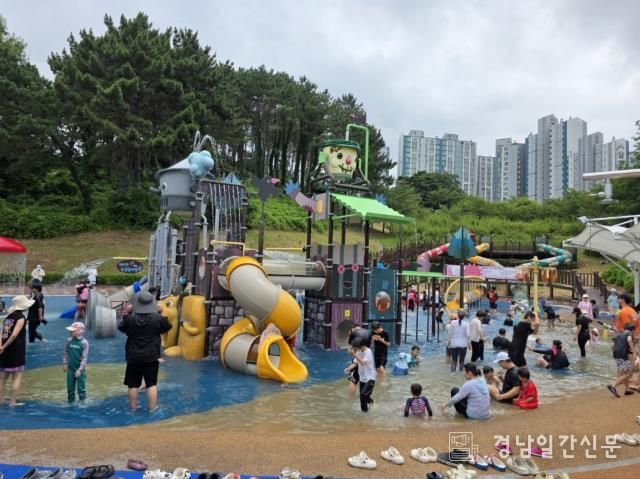 양산 명동공원 물놀이장, 2만여명 방문 성료