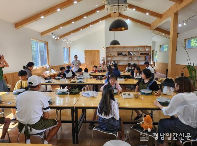 산청군 드림스타트, 체험프로그램 실시 도자기·화장품 만들기 진행