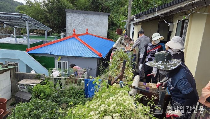 취약계층 청소 봉사활동