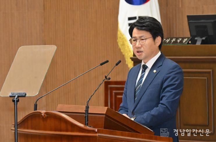 윤성관 진주시의원, 발달장애인 주간활동센터 확충 촉구 5분 자유발언