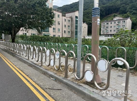 어린이보호구역(전안초) 방호울타리 교체공사