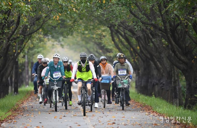 거창군, 제5회 자전거 투어 창포원 소풍 성료