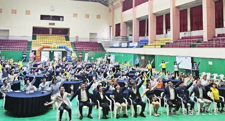 함양군, 치매극복의 날 기념 ‘치매극복 시니어 골든벨’ 성황리 마무리