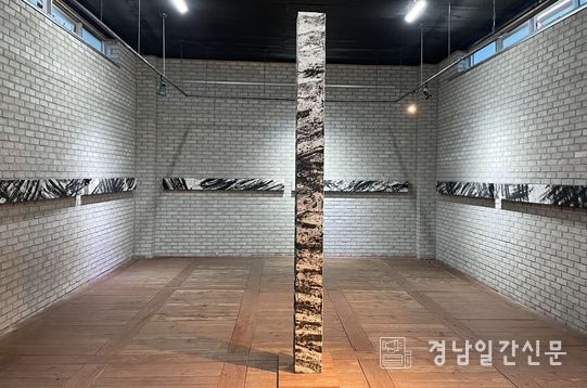 통영시 김태림 작가, 통영시에 미술품 기증