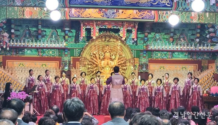 장금용 창원특례시장 권한대행, ‘2025 성주사 가을 산사음악회’찾아