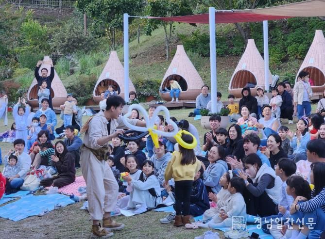 진주시, ‘지구를 지키는 숲속 한걸음’ 축제 ‘화제’