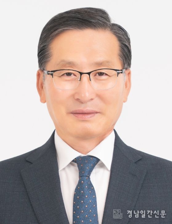 제22기 민주평통남해군 협의회장에 류영환 임명