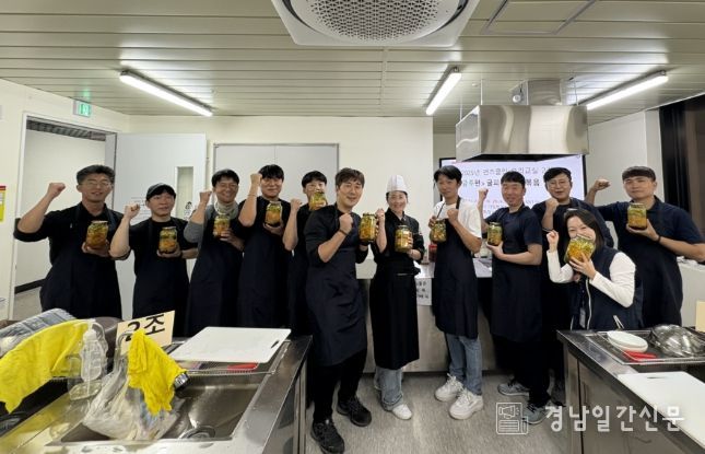 거제시가족센터, 맨즈클럽 요리교실 2기 ‘담금주편’