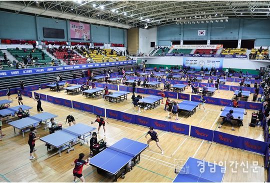 김해서 전국 규모 탁구·수영대회