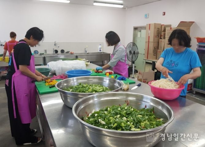 거창군 드림스타트 '행복드림봉사단', 밑반찬 나눔 봉사 성공적 마무리