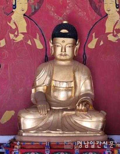 양산 신흥사_석가여래좌상