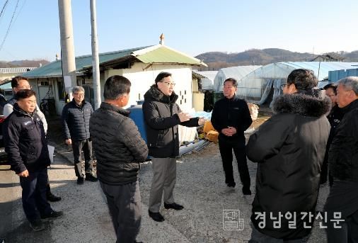 하동군, 강풍 피해 농업시설물 하루 만에 복구 완료해