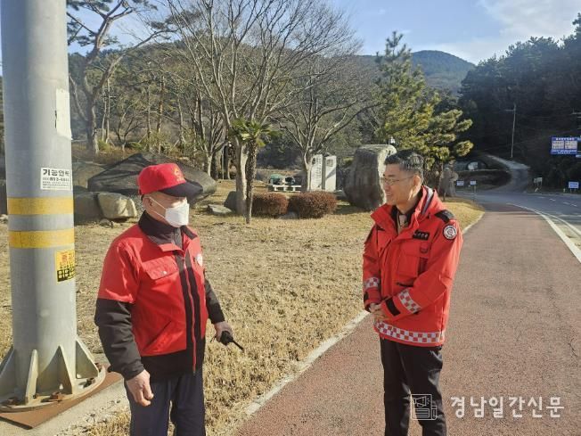 정석원 남해군 부군수, 산불방지 인력 현장 점검 실시