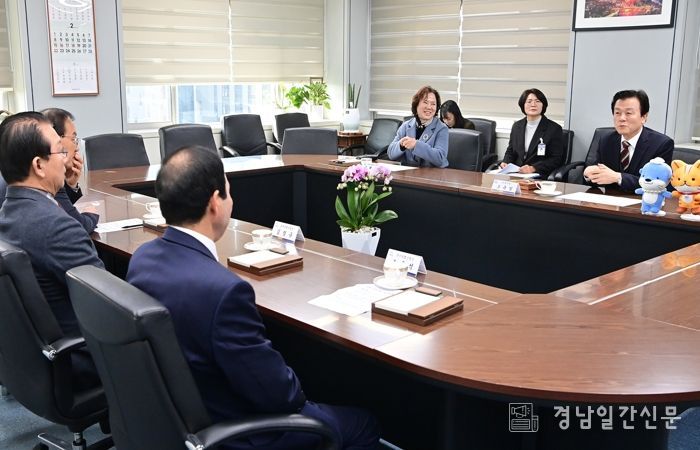 진주시, ‘가공용 매실 수매농협 조합장’ 간담회