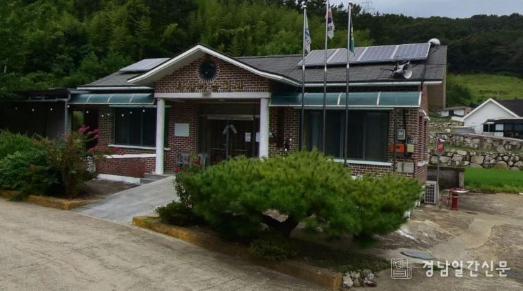 청도면 덕산경로당 전경