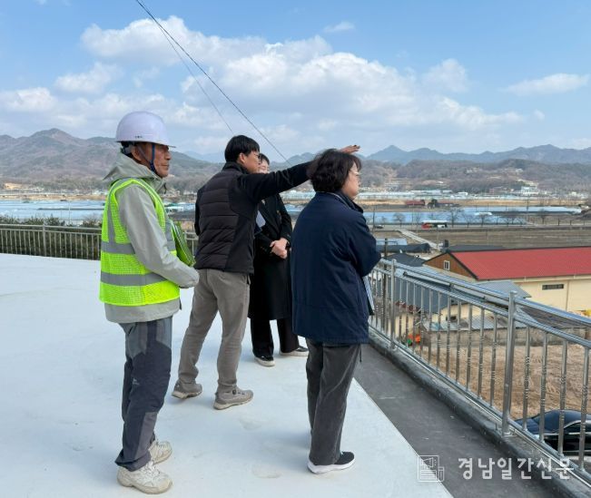 김현미 거창 부군수, 동산마을·가조 청년귀농인의 집 현장점검