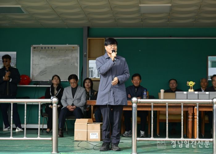 제26회 거제시테니스협회장배 대회 성황리에 개최